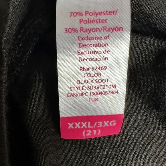 3 for $15 Black Lace-Up Neckline Print Tee "Love" Juniors Plus Size XXXL- 21 - Picture 4 of 4